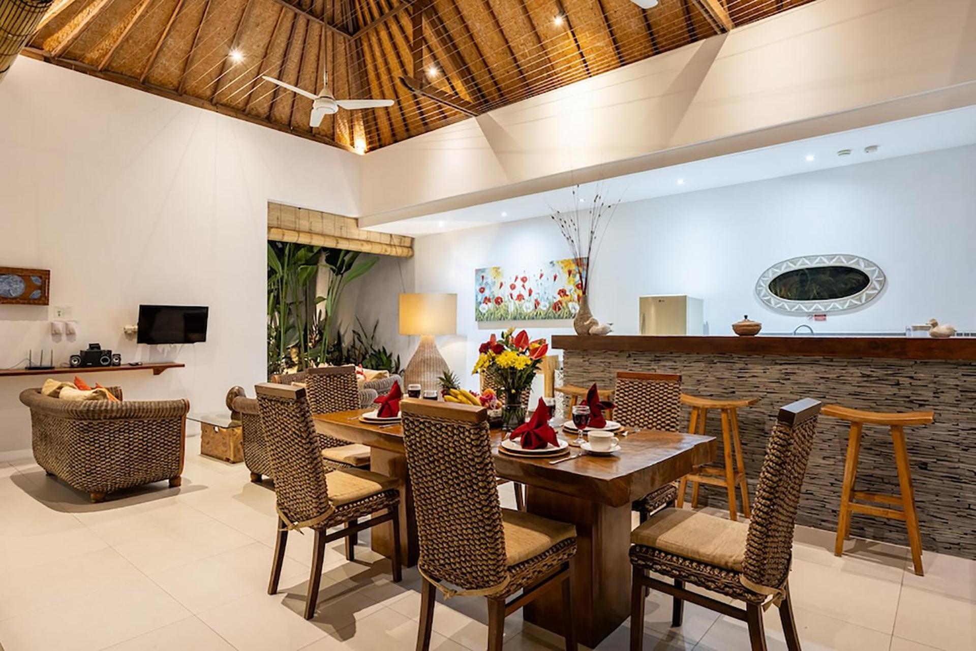 Villa Lotus By Optimum Bali Villas Семиньяк Экстерьер фото